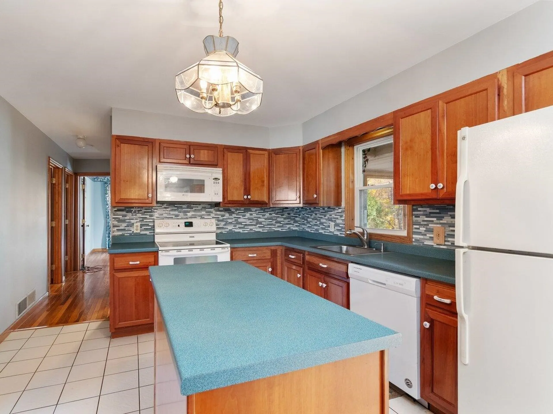 274 Us Route 7 Highgate VT 05459