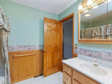 274 Us Route 7 Highgate VT 05459