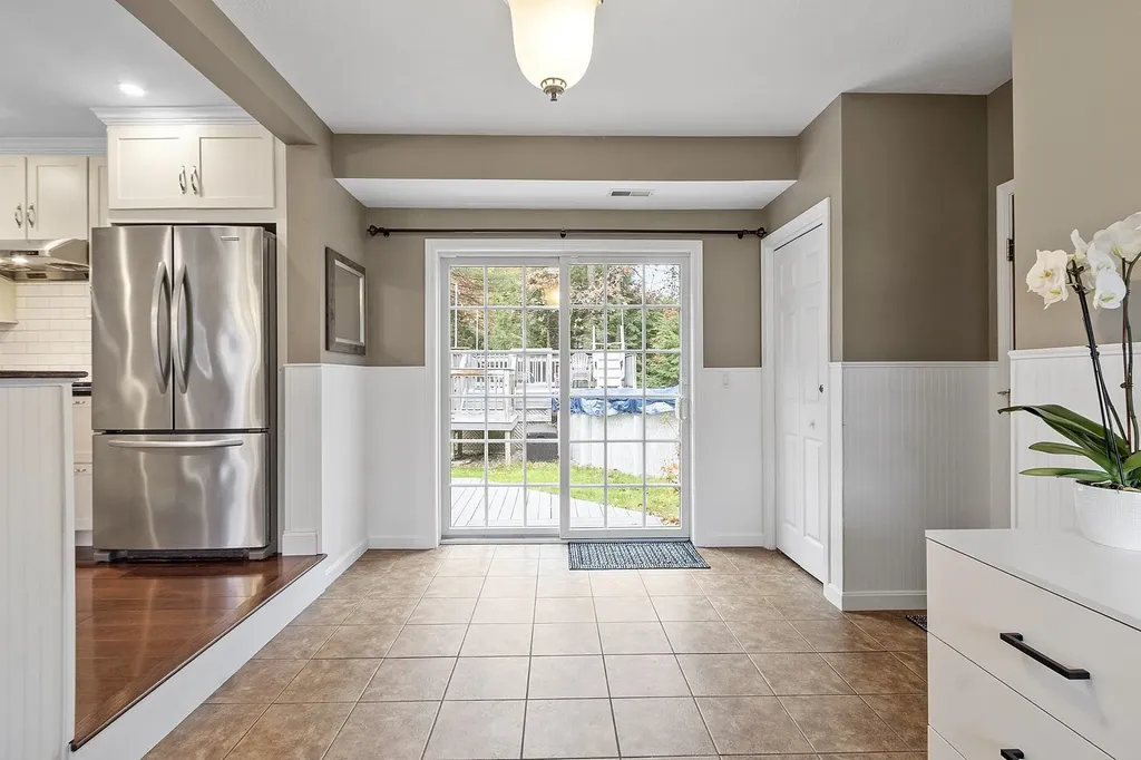 3 Independence Drive Merrimack NH 03054