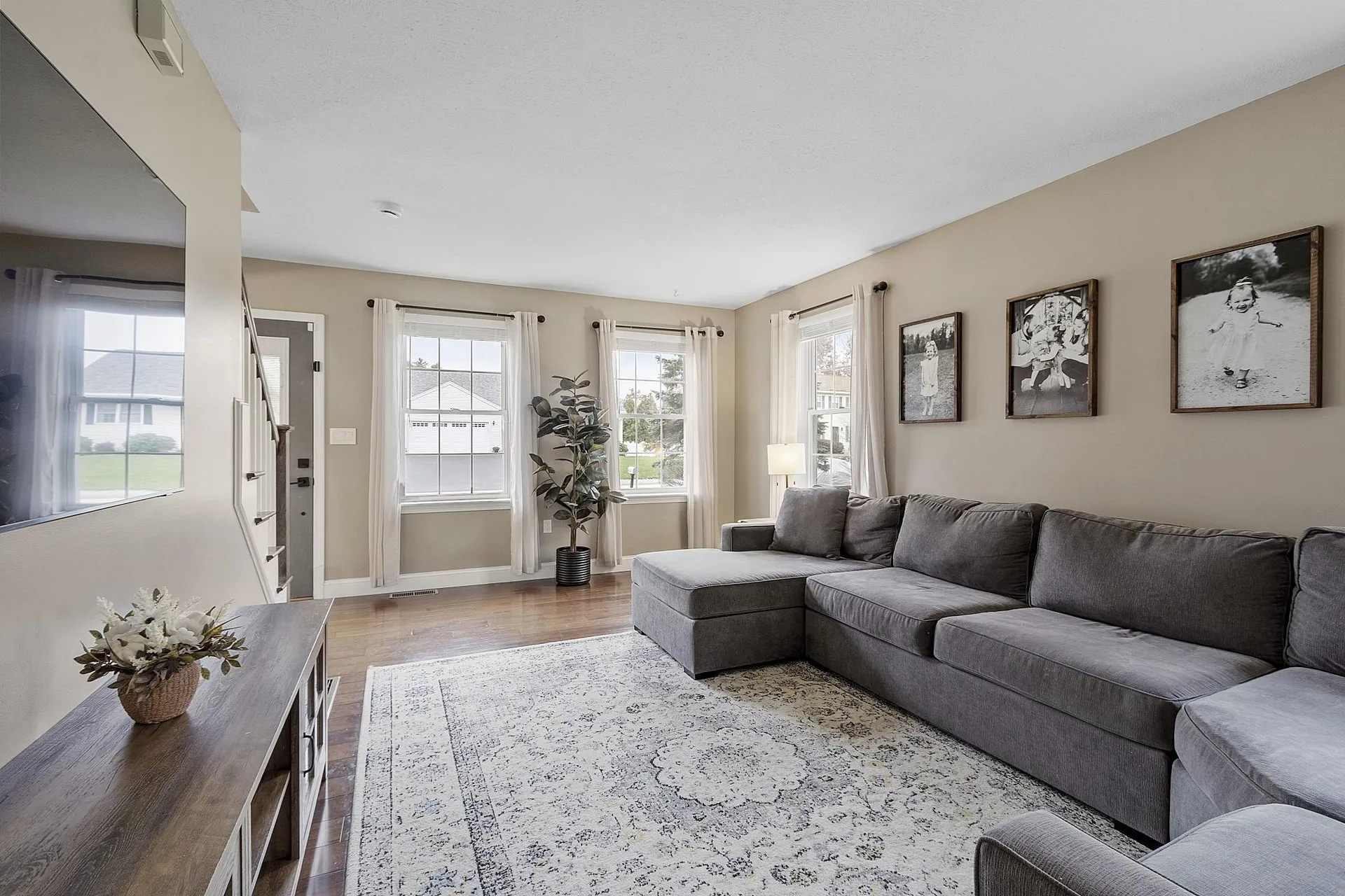 3 Independence Drive Merrimack NH 03054