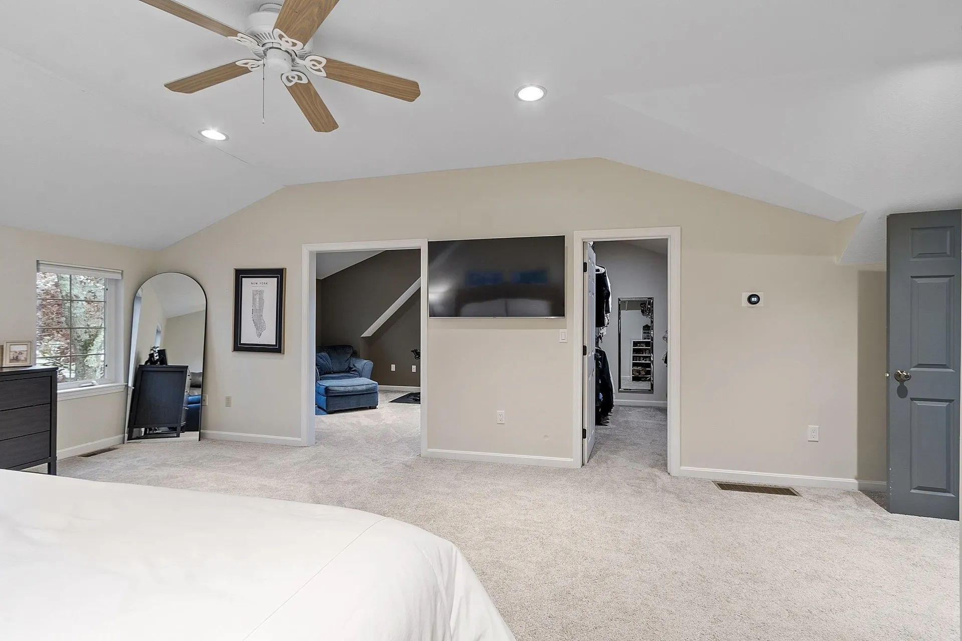 3 Independence Drive Merrimack NH 03054