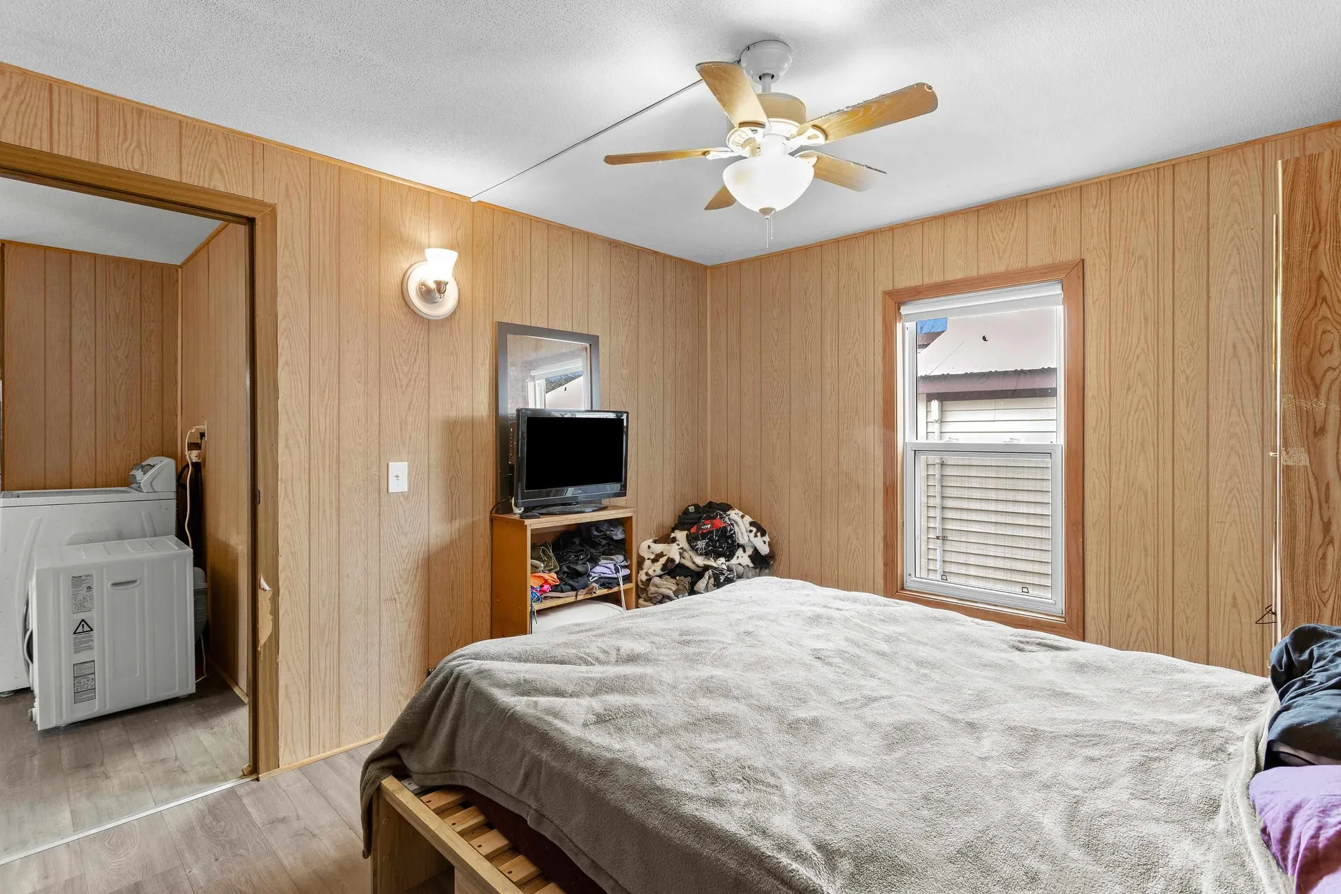 11 Evelyn Avenue Raymond NH 03077