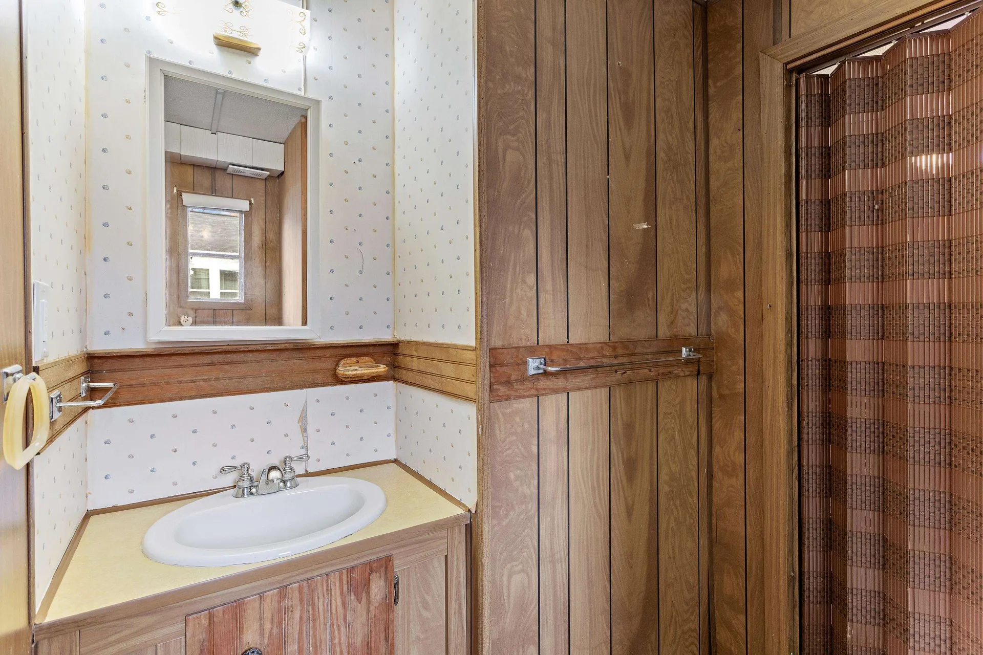 11 Evelyn Avenue Raymond NH 03077