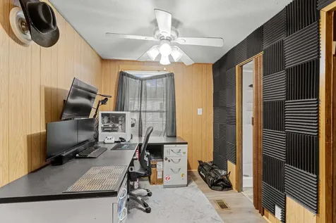 11 Evelyn Avenue Raymond NH 03077