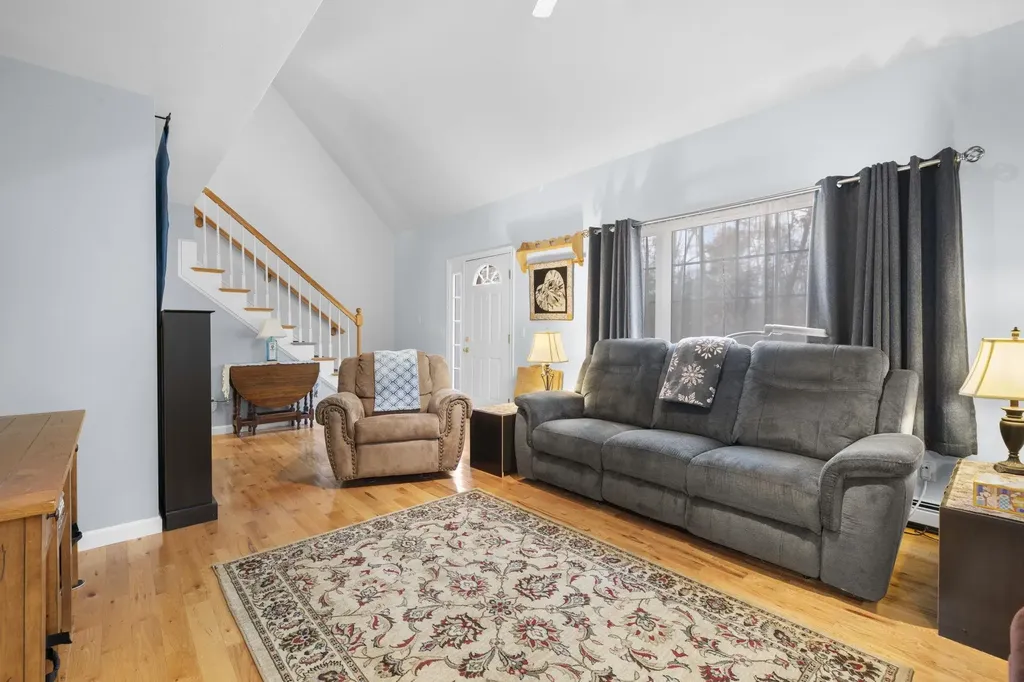 286A Londonderry Turnpike Hooksett NH 03106