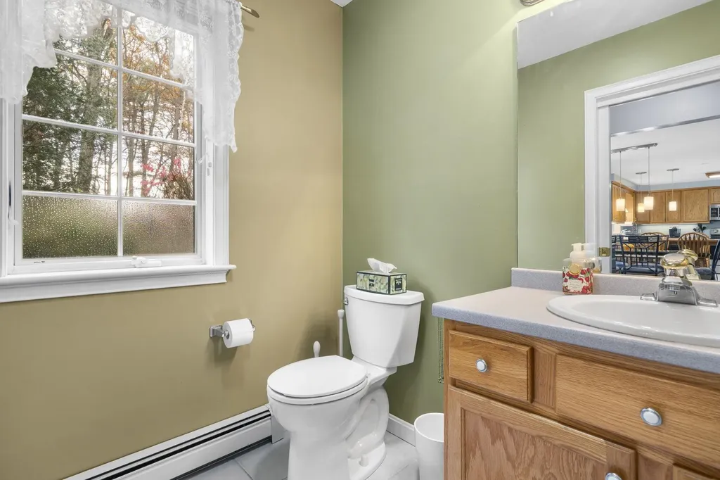 286A Londonderry Turnpike Hooksett NH 03106