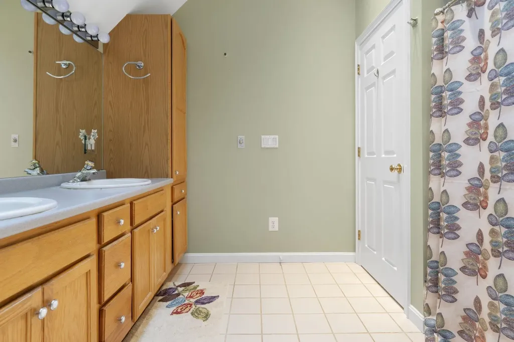 286A Londonderry Turnpike Hooksett NH 03106