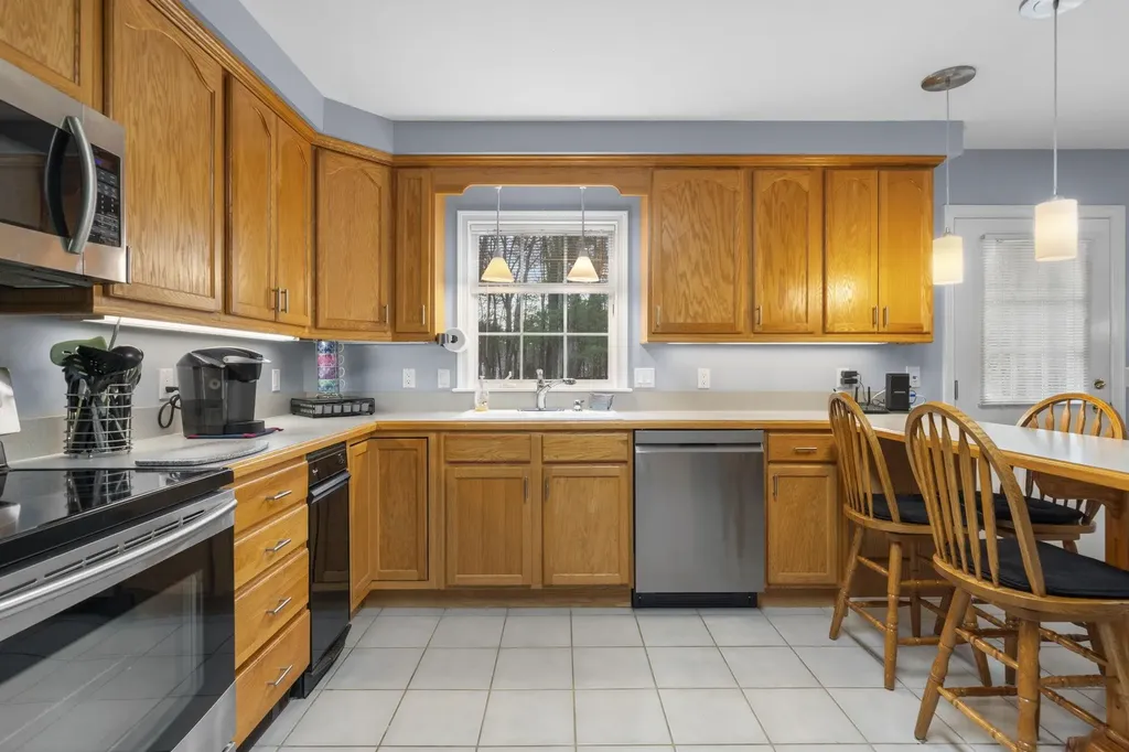 286A Londonderry Turnpike Hooksett NH 03106