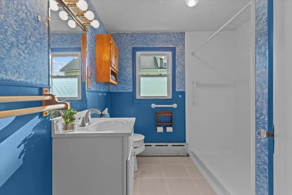 33 Walnut Street St. Albans City VT 05478