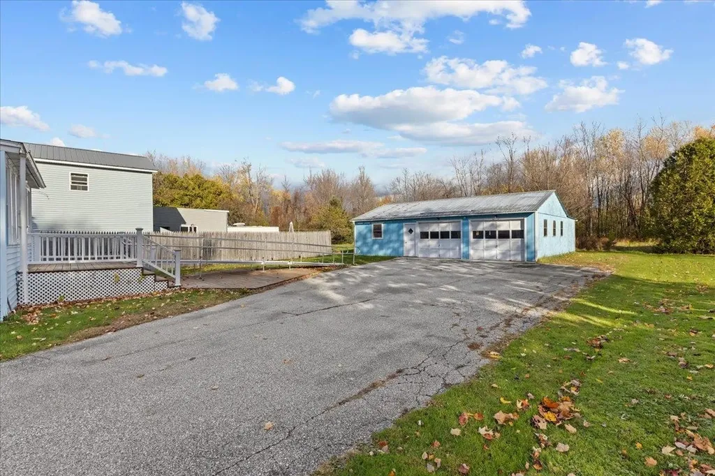 33 Walnut Street St. Albans City VT 05478