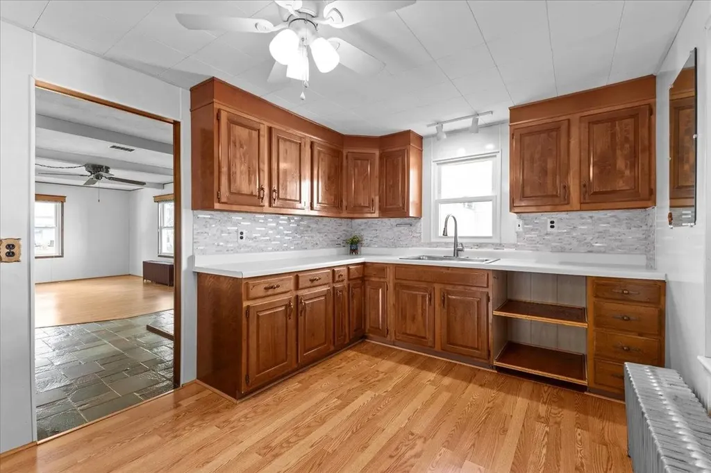 33 Walnut Street St. Albans City VT 05478