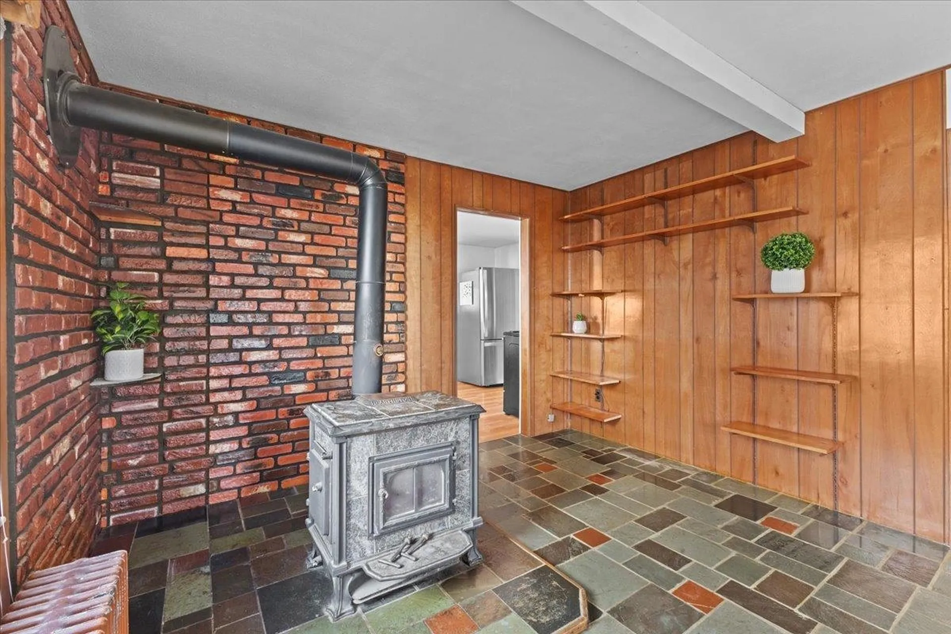 33 Walnut Street St. Albans City VT 05478