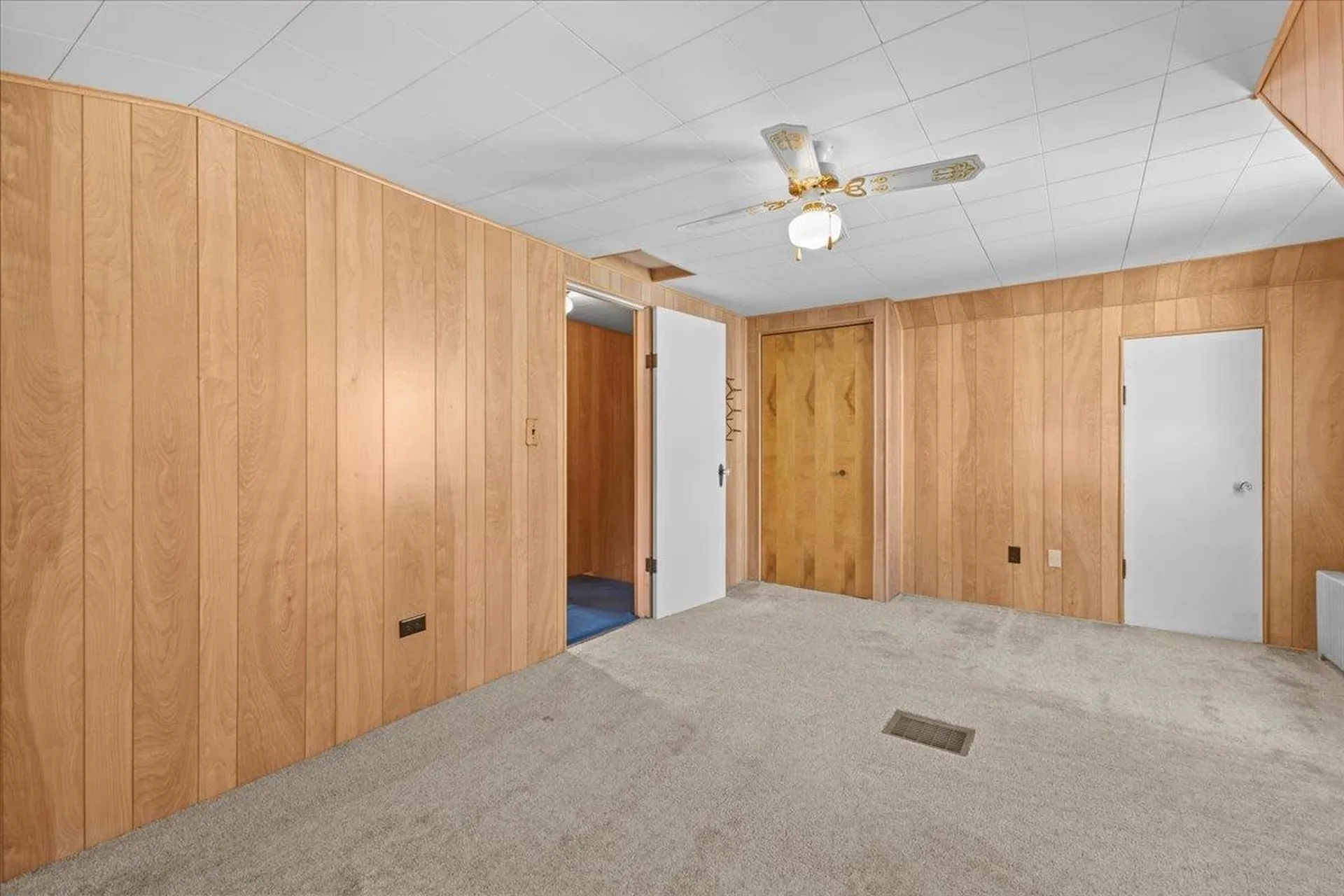 33 Walnut Street St. Albans City VT 05478