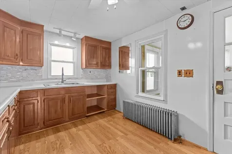 33 Walnut Street St. Albans City VT 05478