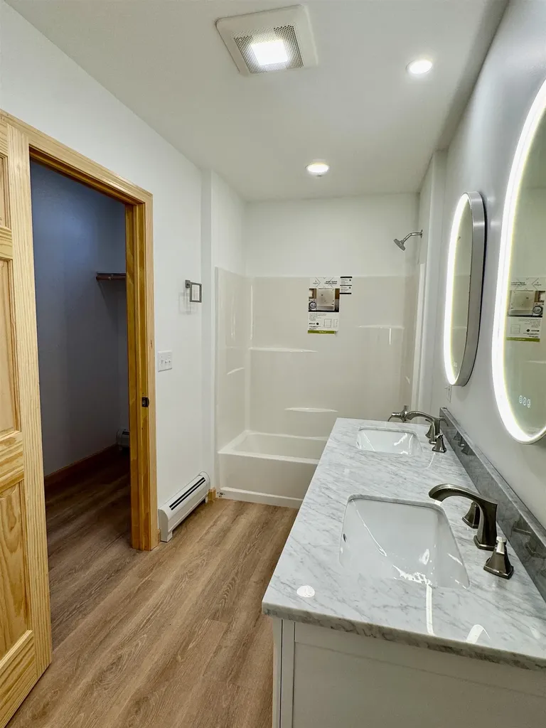 122 Raymond Avenue Newport City VT 05855