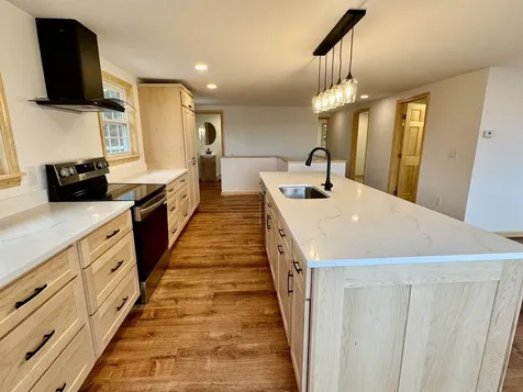 122 Raymond Avenue Newport City VT 05855