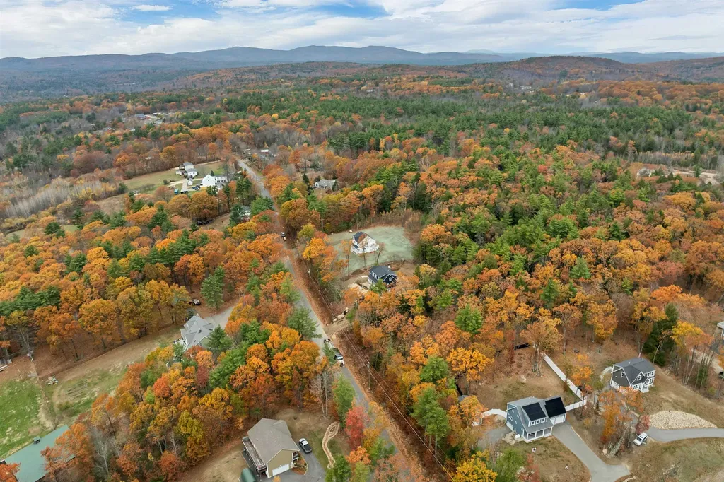 136 Hare Road Milton NH 03851