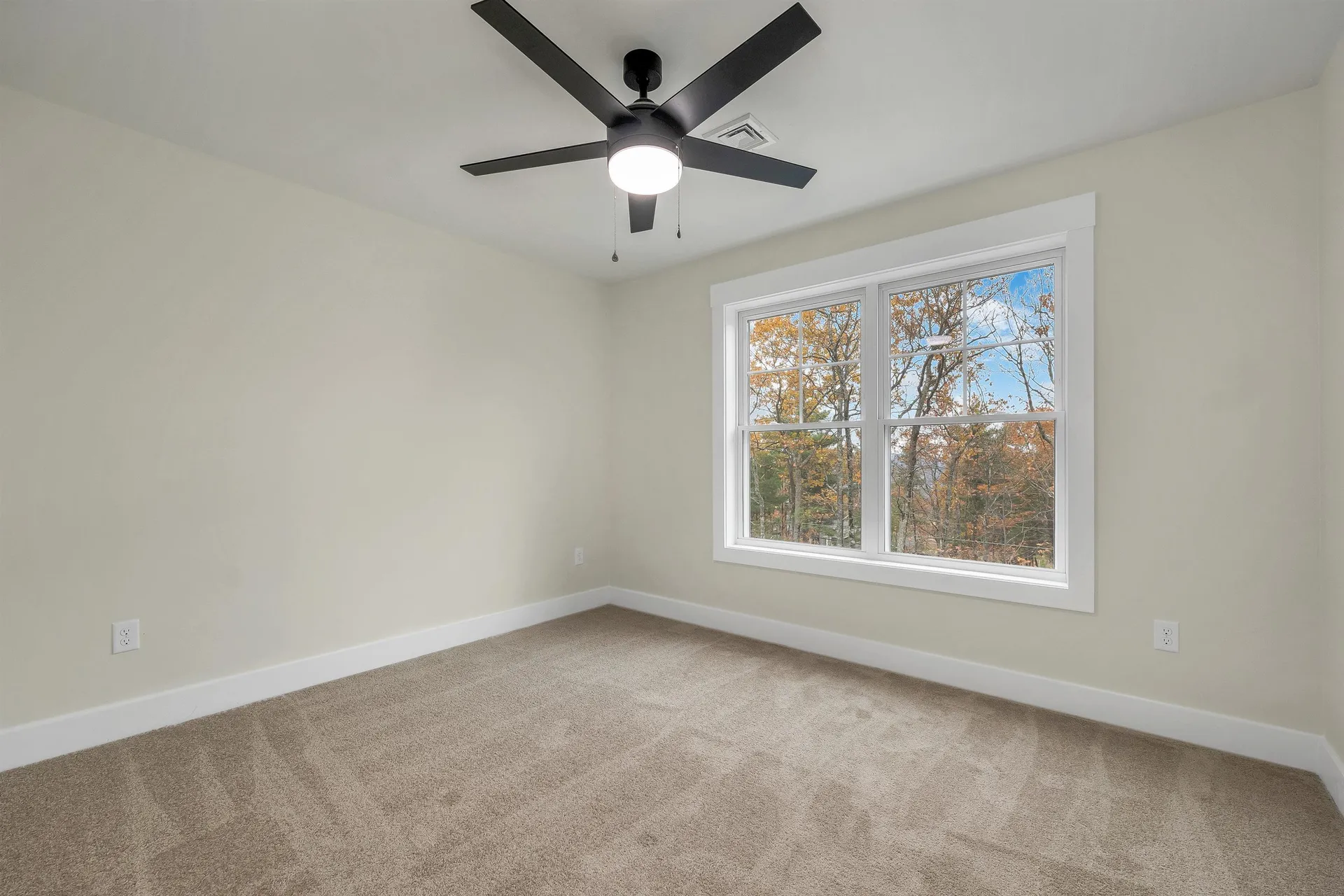 136 Hare Road Milton NH 03851