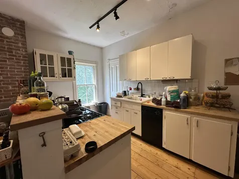 115-117 North Union Street Burlington VT 05401