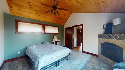 102 Woodland Avenue Gilford NH 03249