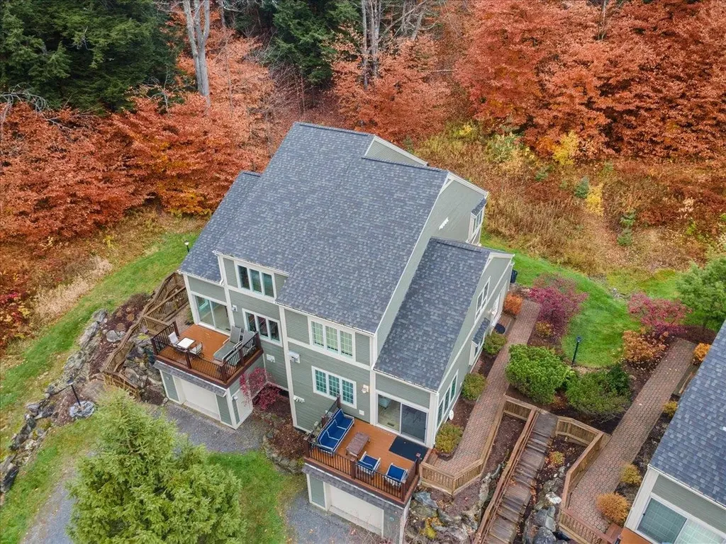 654 Topnotch Drive Stowe VT 05672