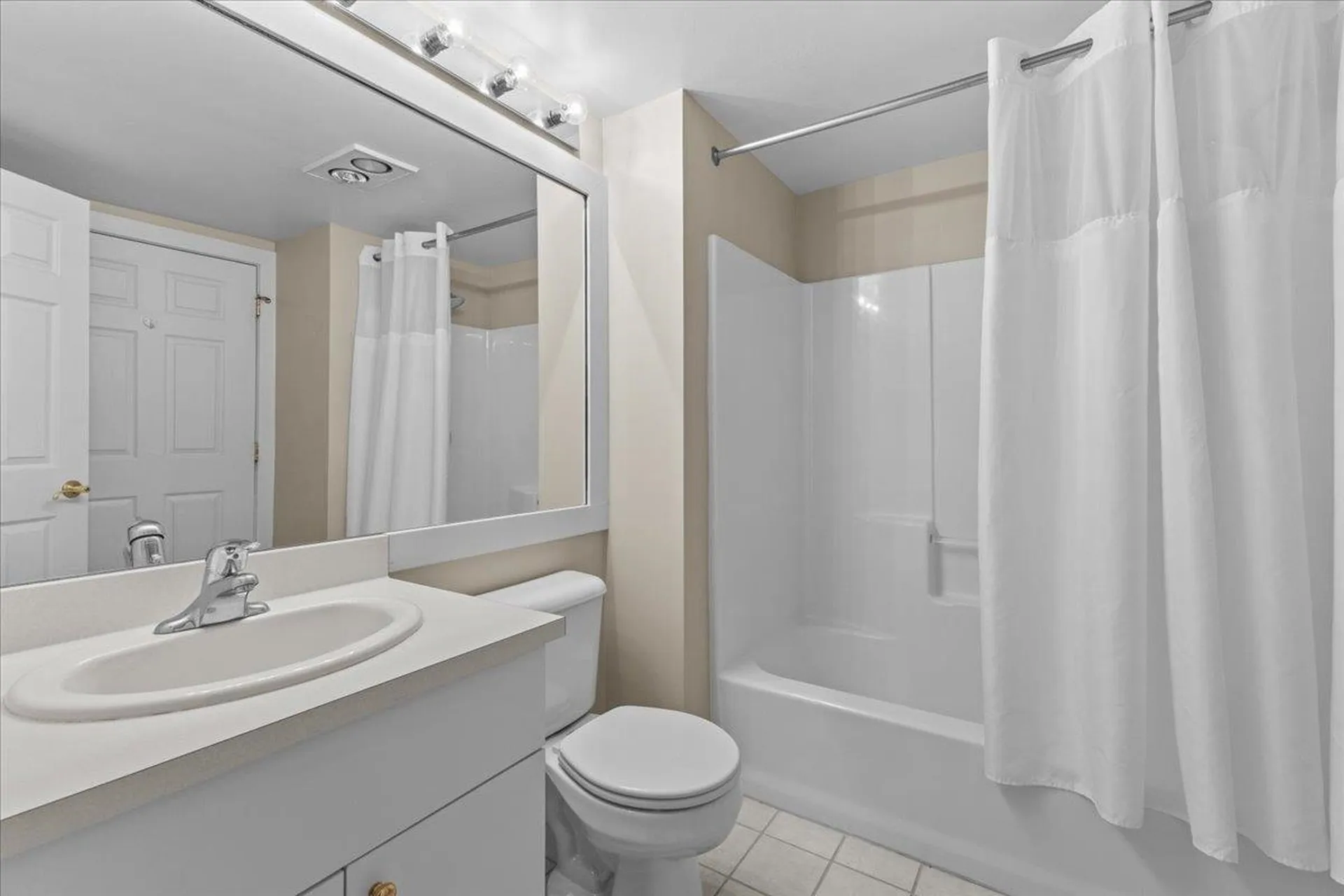 654 Topnotch Drive Stowe VT 05672