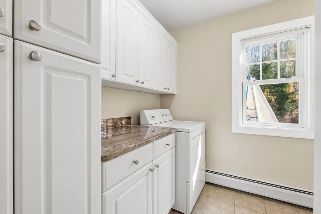 5 Clover Ridge Road Meredith NH 03253