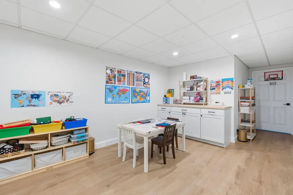 5 Clover Ridge Road Meredith NH 03253