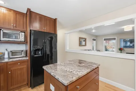 5 Clover Ridge Road Meredith NH 03253