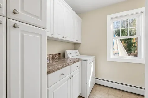 5 Clover Ridge Road Meredith NH 03253