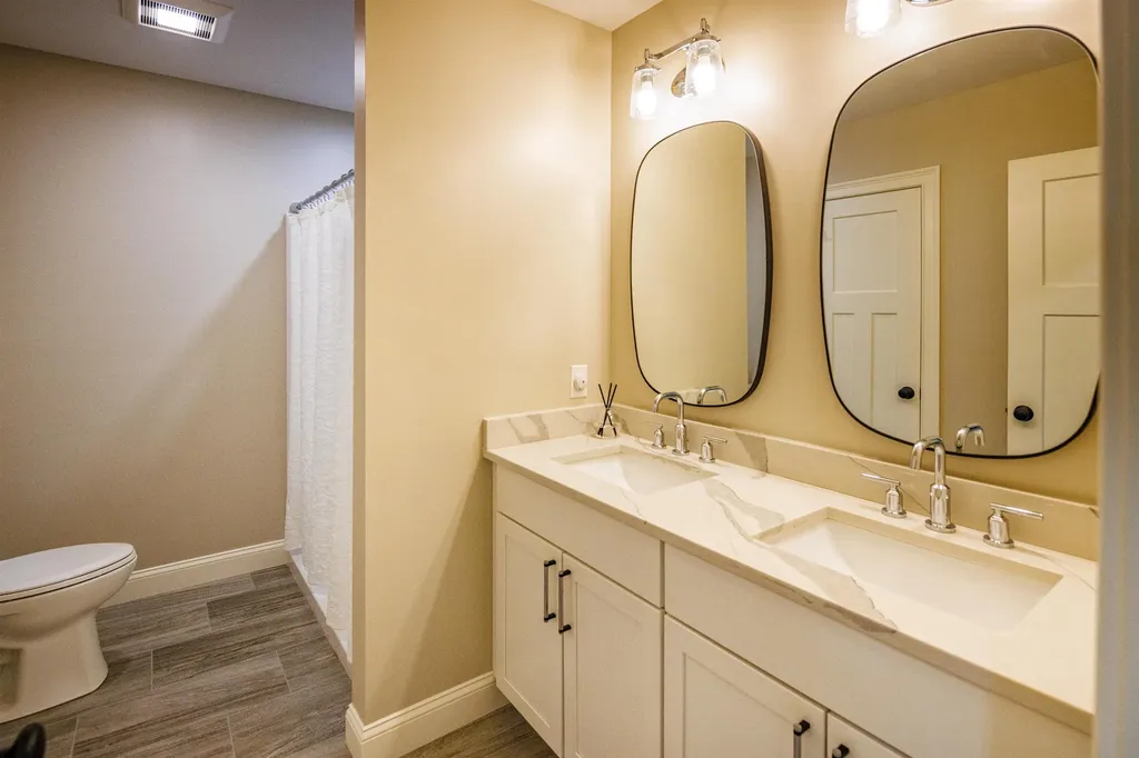 26 Lenox Drive Dover NH 03820