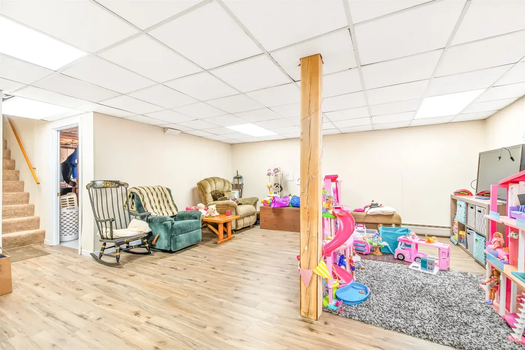 30 Holmes Road Canaan VT 05903