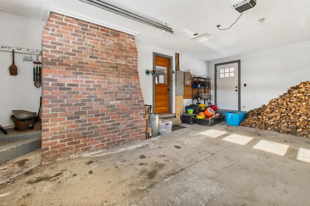 30 Holmes Road Canaan VT 05903