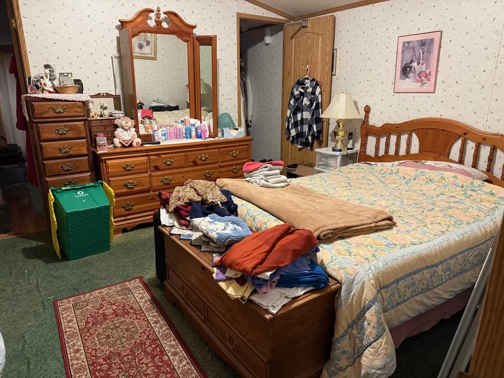 20 Ponderosa Park Charlestown NH 03603