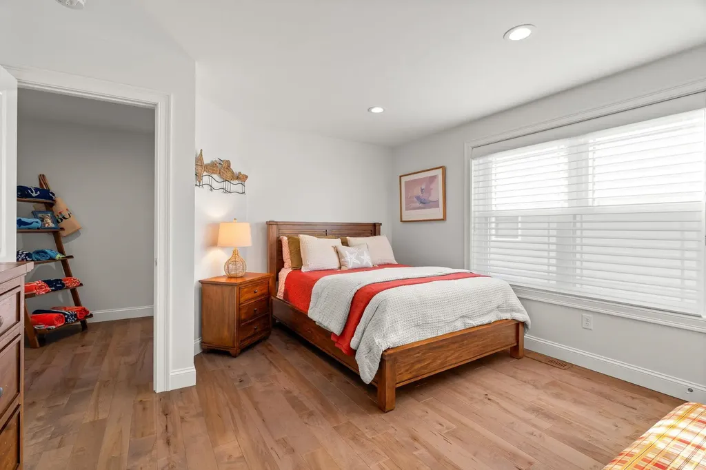 8 Portsmouth Avenue Seabrook NH 03874