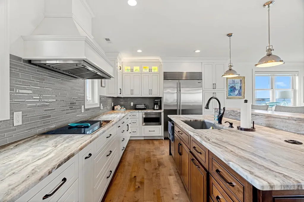 8 Portsmouth Avenue Seabrook NH 03874