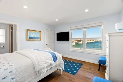 8 Portsmouth Avenue Seabrook NH 03874