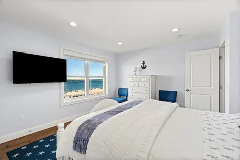 8 Portsmouth Avenue Seabrook NH 03874