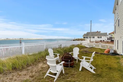 8 Portsmouth Avenue Seabrook NH 03874