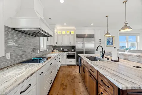 8 Portsmouth Avenue Seabrook NH 03874