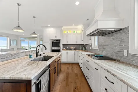 8 Portsmouth Avenue Seabrook NH 03874