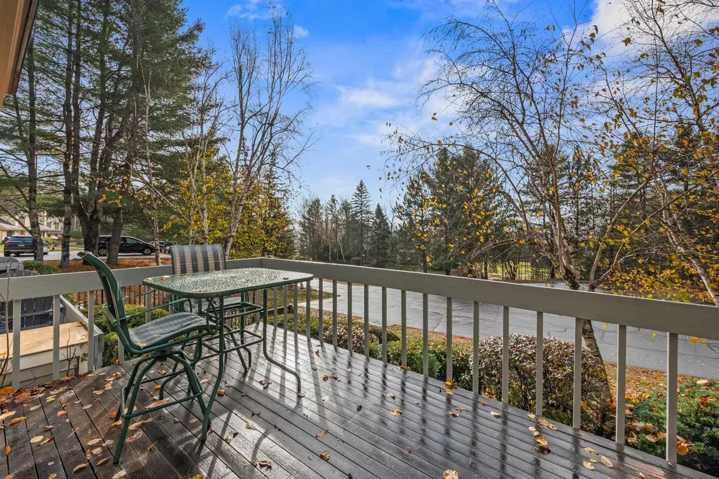 82B Wentworth Hall Avenue Jackson NH 03846