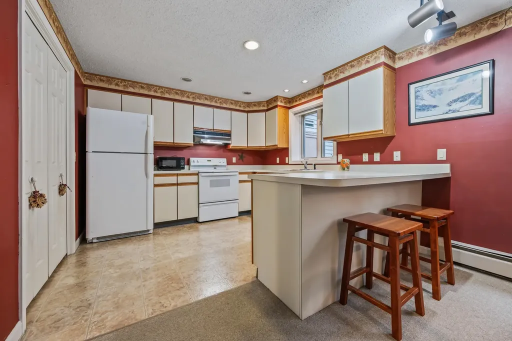 82B Wentworth Hall Avenue Jackson NH 03846