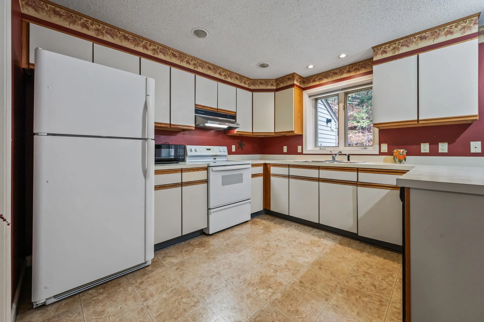 82B Wentworth Hall Avenue Jackson NH 03846