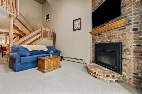 82B Wentworth Hall Avenue Jackson NH 03846