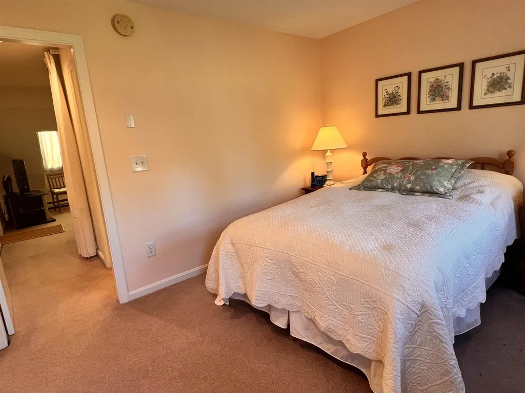 42 Heritage Condo Way Woodstock VT 05091