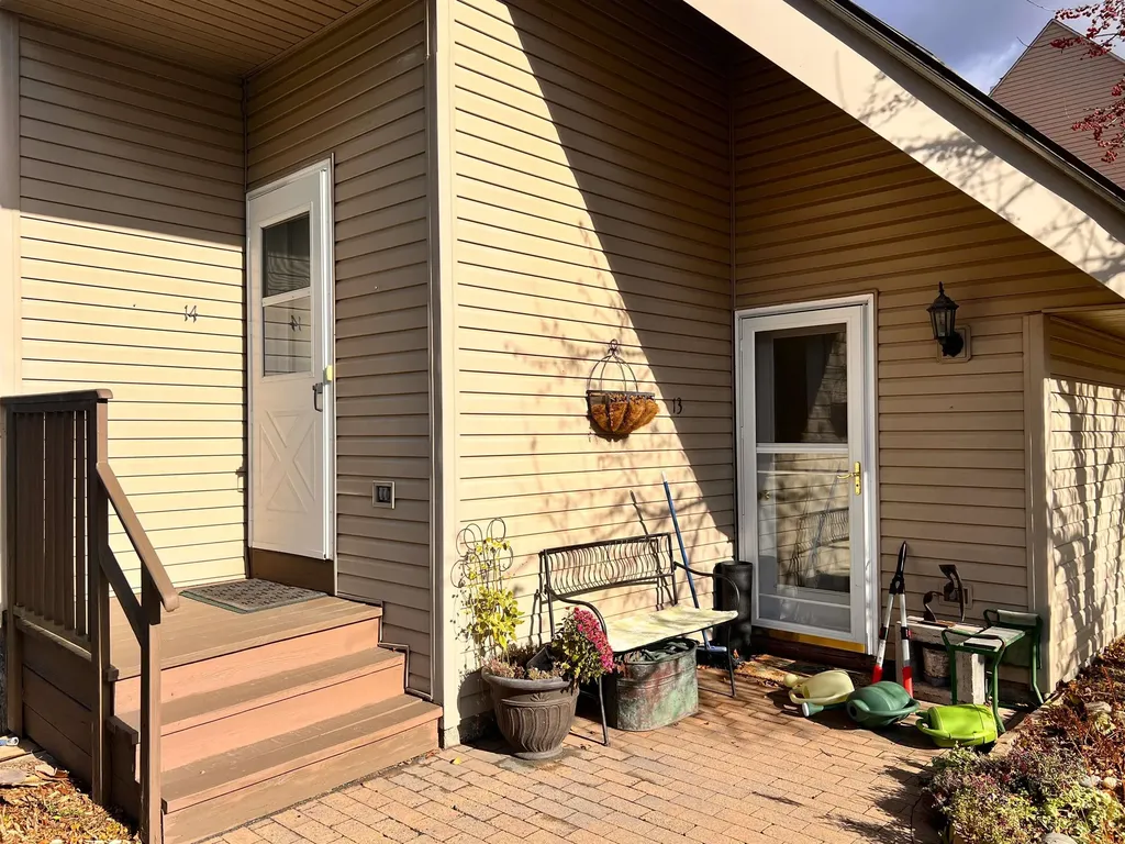 42 Heritage Condo Way Woodstock VT 05091