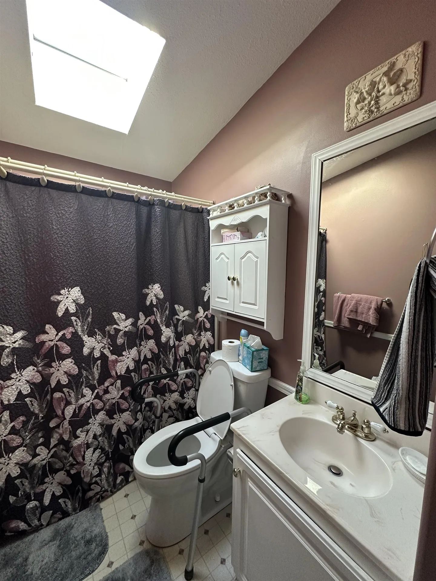 126 Pondview Road Swanzey NH 03466