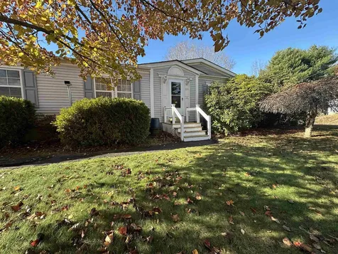 126 Pondview Road Swanzey NH 03466