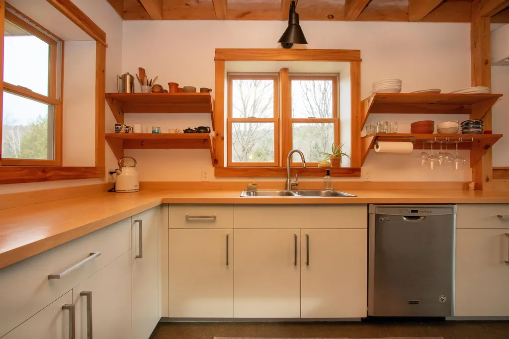 543 Boyce Road Williamstown VT 05679